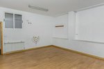 324m² Commercial property in Leon, Spain No. 71412 - Image 14