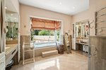 6 bedrooms Villa in Marbella, Spain No. 71835 - Image 23