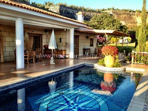 4 bedrooms Villa in Acantilado De Los Gigantes, Spain No. 721