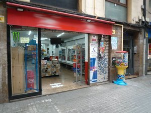 215m² Commercial property in Sants-Montjuic, Spain No. 72465
