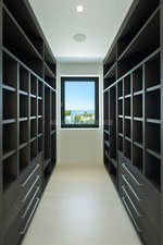 5 bedrooms Villa in Marbella, Spain No. 73046 - Image 5