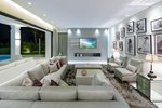 5 bedrooms Villa in Marbella, Spain No. 73068 - Image 9
