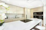 4 bedrooms Apartment in Barcelona, Spain No. 7379 - Image 9