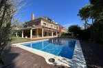 4 bedrooms Villa in Barcelona, Spain No. 7389 - villa in Spain