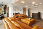 5 bedrooms Apartment in Barcelona, Spain No. 7413 - Image 3