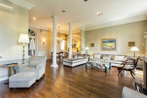 3 bedrooms Apartment in Barcelona, Spain No. 7423