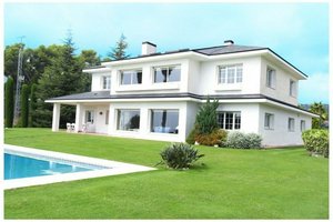 6 bedrooms Villa in Sant Andreu de Llavaneres, Spain No. 7424