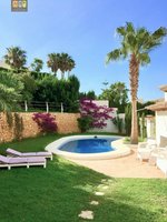 4 bedrooms House in Altea, Spain No. 74673 - house in Spain