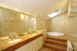 5 bedrooms Villa in Castelldefels, Spain No. 7476 - Image 12