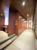 107m² Office in Leon, Spain No. 75459 - Image 2