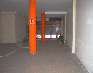 140m² Commercial property in Barcelona, Spain No. 75930