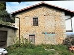 3 bedrooms House in Oviedo, Spain No. 75985 - house in Spain