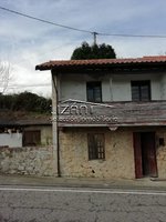 3 bedrooms Townhouse in Oviedo, Spain No. 75986 - Image 4