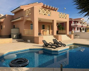 4 bedrooms Villa in Ciudad Quesada, Spain No. 7628