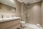 3 bedrooms Apartment in Benahavis, Spain No. 77590 - Image 8