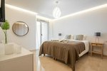 3 bedrooms Apartment in Benahavis, Spain No. 77590 - Image 19