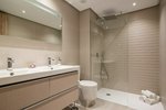 3 bedrooms Apartment in Benahavis, Spain No. 77594 - Image 9