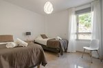 3 bedrooms Apartment in Benahavis, Spain No. 77595 - Image 10