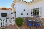 5 bedrooms Villa in Alhaurin de la Torre, Spain No. 78273 - Image 6