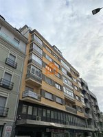 4 bedrooms Apartment in Leon, Spain No. 78685 - Image 23