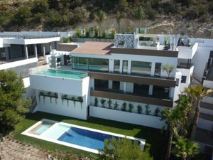 4 bedrooms Villa in Altea, Spain No. 790