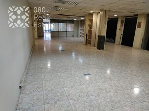 225m² Commercial property in Horta-Guinardo, Spain No. 79079