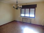 3 bedrooms House in Soto del Barco, Spain No. 79259 - Image 4