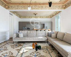4 bedrooms Duplex in Eixample, Spain No. 79458