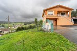 4 bedrooms House in Soto del Barco, Spain No. 79739 - Image 2