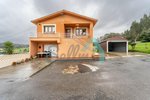 4 bedrooms House in Soto del Barco, Spain No. 79739 - Image 3