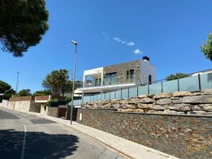 5 bedrooms Villa in Sant Feliu de Guixols, Spain No. 79792