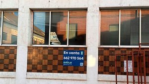 308m² Commercial property in Tudela de Duero, Spain No. 79871