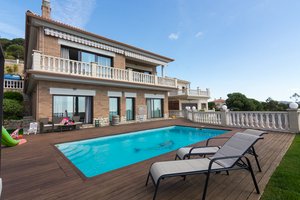 4 bedrooms House in Lloret de Mar, Spain No. 810