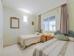 3 bedrooms Apartment in Benahavis, Spain No. 81263 - Image 10