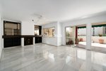 4 bedrooms Penthouse in Marbella, Spain No. 81588 - Image 3