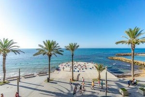 4 bedrooms Apartment in Torrevieja, Spain No. 81939