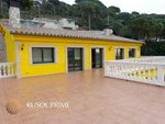 5 bedrooms Villa in Cabrils, Spain No. 82 - Image 4