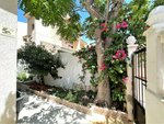 4 bedrooms House in Guardamar del Segura, Spain No. 8261 - Image 9