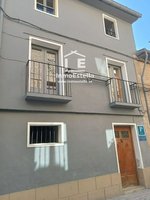 483m² Commercial property in Chartered Community of Navarre, Spain No. 83572 - Image 2