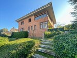 5 bedrooms House in Girona, Spain No. 84410 - house in Spain