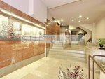 5 bedrooms Duplex in Gracia, Spain No. 84744 - Image 2