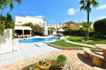 3 bedrooms Villa in Torrevieja, Spain No. 8585 - Image 3