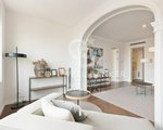 3 bedrooms Apartment in Eixample, Spain No. 86201 - Image 3