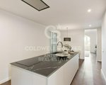 3 bedrooms Apartment in Eixample, Spain No. 86201 - Image 9