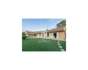 6 bedrooms House in Matadepera, Spain No. 86210