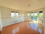 5 bedrooms House in Leon, Spain No. 86793 - Image 2