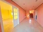 5 bedrooms House in Leon, Spain No. 86793 - Image 4