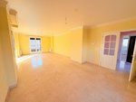 5 bedrooms House in Leon, Spain No. 86793 - Image 7