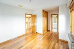 4 bedrooms House in Villaquilambre, Spain No. 86976 - Image 9