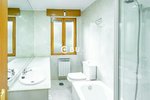 4 bedrooms House in Villaquilambre, Spain No. 86976 - Image 17